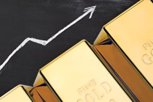 Shining Through Uncertainty: Exploring the Role of Gold in Diversifying Investment Portfolios